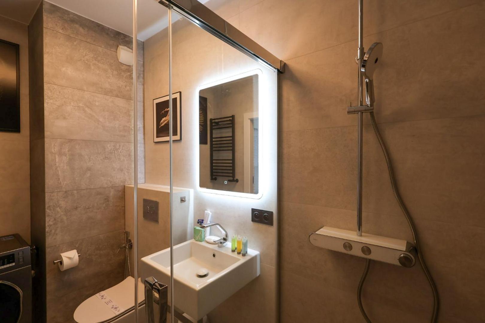 Premium Klobucka Airport Apartment *